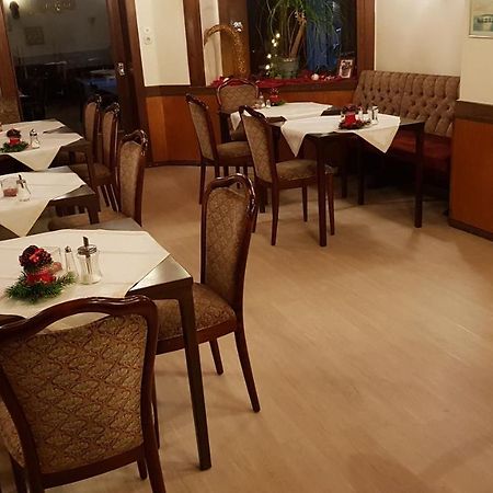 Hotel Cafe Meynen Bad Munder am Deister Ngoại thất bức ảnh